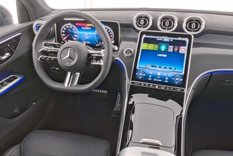 Mercedes-Benz GLC 300 (Clasa GLC) din 2025 cu 30.062 km - oferta MER231503 - foto 5