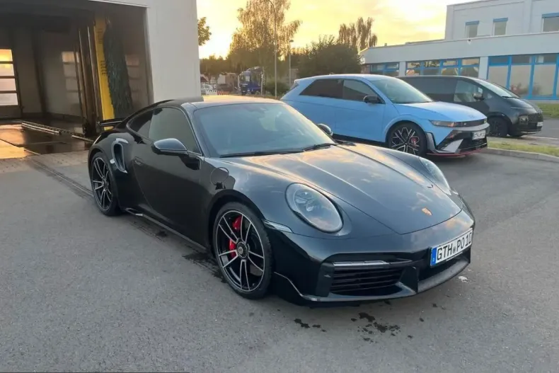 Porsche 911 din 2023 cu 2.500 km - oferta POR231510 - foto 3