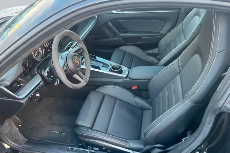 Porsche 911 din 2023 cu 2.500 km - oferta POR231510 - foto 9