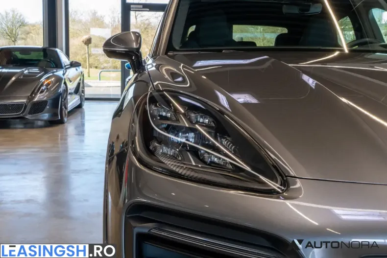 Porsche Cayenne din 2023 cu 39.600 km - oferta POR231512 - foto 12