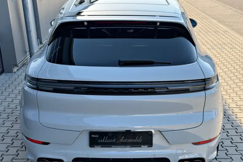 Porsche Cayenne din 2024 cu 13.831 km - oferta POR231513 - foto 6