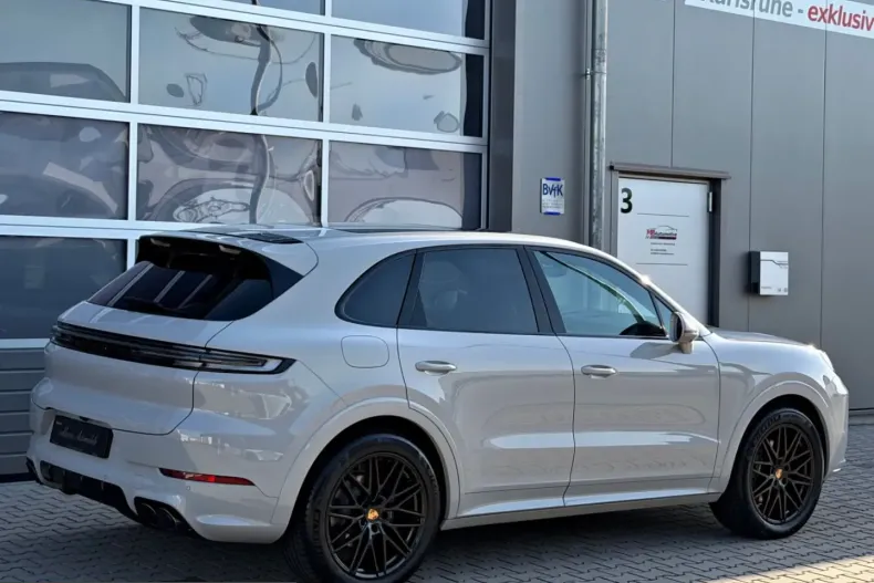 Porsche Cayenne din 2024 cu 13.831 km - oferta POR231513 - foto 7