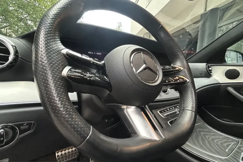 Mercedes-Benz E 220 (Clasa E) din 2024 cu 65.239 km - oferta MER231516 - foto 13