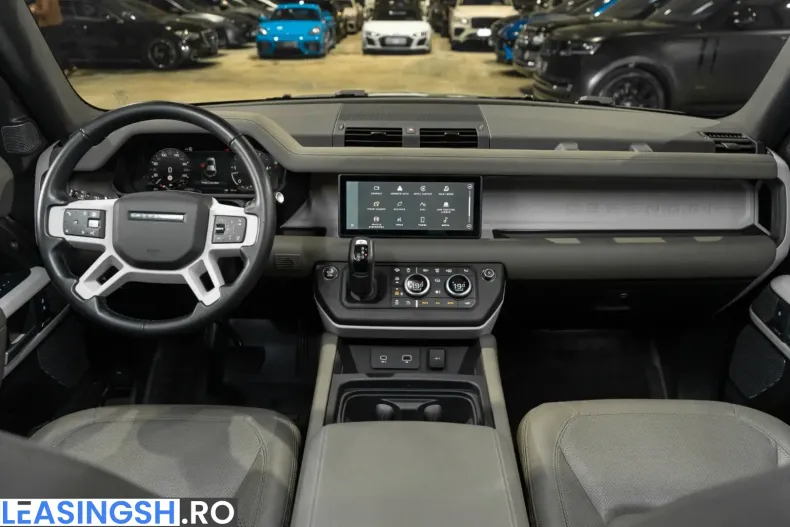Land Rover Defender din 2024 cu 42.000 km - oferta LAN231521 - foto 10