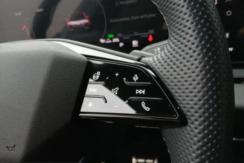 Audi Q6 e-tron din 2024 cu 8.642 km - oferta AUD231525 - foto 15