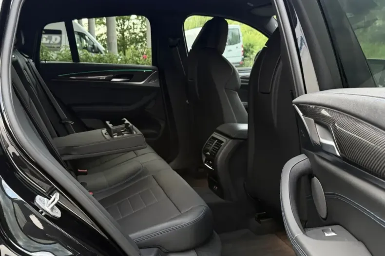 BMW X4 (Seria X) din 2024 cu 63.300 km - oferta BMW231527 - foto 24