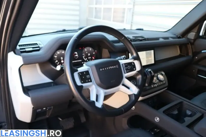 Land Rover Defender din 2023 cu 32.900 km - oferta LAN231528 - foto 7