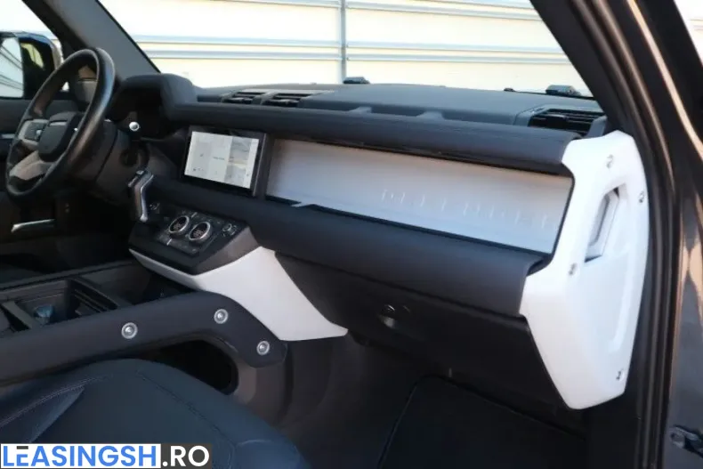Land Rover Defender din 2023 cu 32.900 km - oferta LAN231528 - foto 11