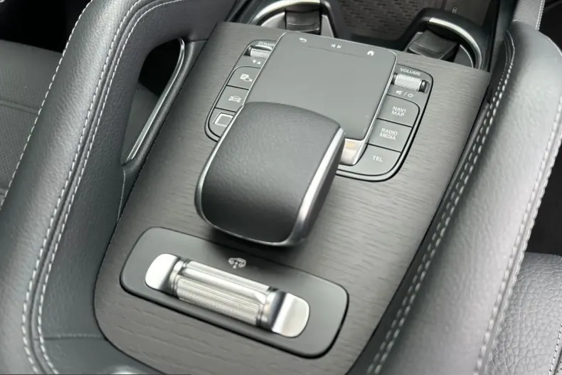 Mercedes-Benz GLS 450 (Clasa GLS) din 2025 cu 11.740 km - oferta MER231529 - foto 23