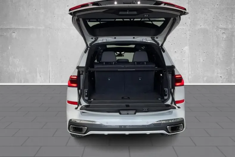 BMW X7 (Seria X) din 2023 cu 56.200 km - oferta BMW231530 - foto 14