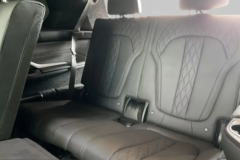 BMW X7 (Seria X) din 2023 cu 56.200 km - oferta BMW231530 - foto 17