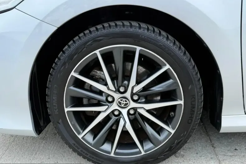 Toyota Camry din 2023 cu 36.810 km - oferta TOY231531 - foto 10