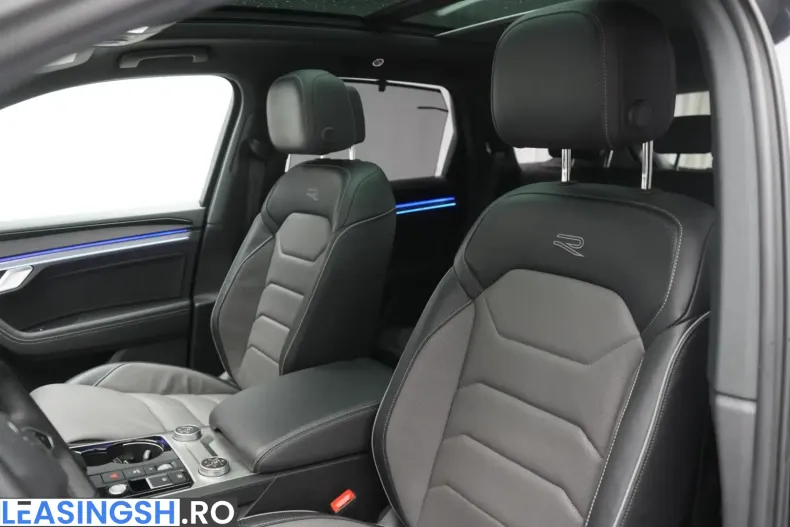 Volkswagen Touareg din 2023 cu 49.000 km - oferta VOL231537 - foto 11