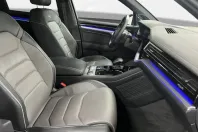 Volkswagen Touareg din 2023 cu 53.640 km - oferta VOL231538 - foto 16