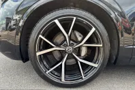 Volkswagen Touareg din 2022 cu 83.122 km - oferta VOL231539 - foto 6