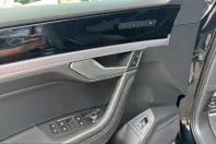 Volkswagen Touareg din 2022 cu 83.122 km - oferta VOL231539 - foto 15