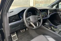 Volkswagen Touareg din 2025 cu 19.942 km - oferta VOL231540 - foto 10