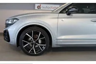 Volkswagen Touareg din 2025 cu 21.842 km - oferta VOL231541 - foto 4