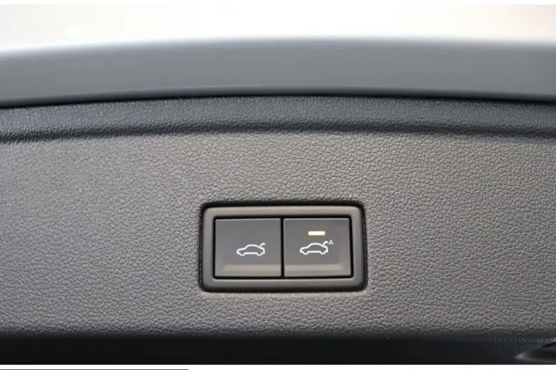 Volkswagen Touareg din 2025 cu 21.842 km - oferta VOL231541 - foto 25