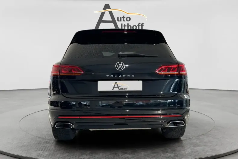 Volkswagen Touareg din 2022 cu 132.700 km - oferta VOL231542 - foto 5