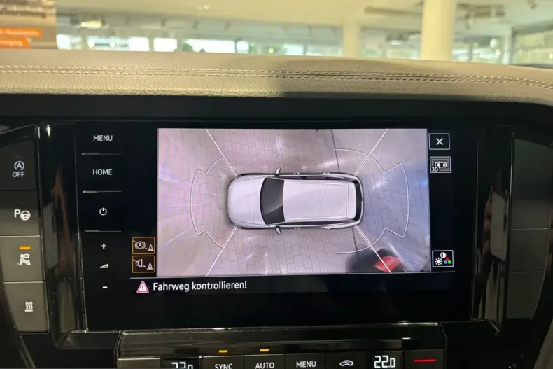 Volkswagen Touareg din 2022 cu 132.700 km - oferta VOL231542 - foto 18