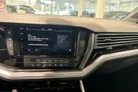 Volkswagen Touareg din 2022 cu 132.700 km - oferta VOL231542 - foto 20