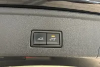 Volkswagen Touareg din 2022 cu 132.700 km - oferta VOL231542 - foto 24