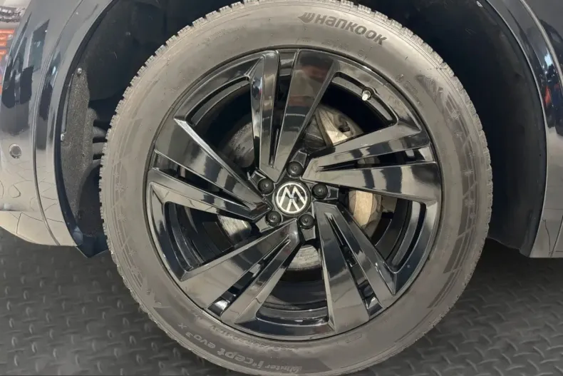 Volkswagen Touareg din 2022 cu 132.700 km - oferta VOL231542 - foto 27