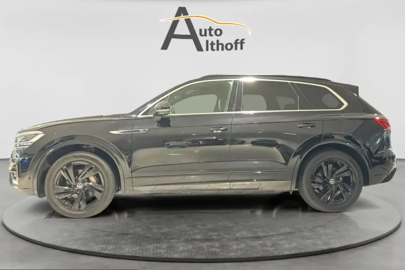 Volkswagen Touareg din 2022 cu 132.700 km - oferta VOL231542 - foto 29