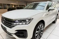 Volkswagen Touareg din 2023 cu 58.583 km - oferta VOL231543 - foto 1
