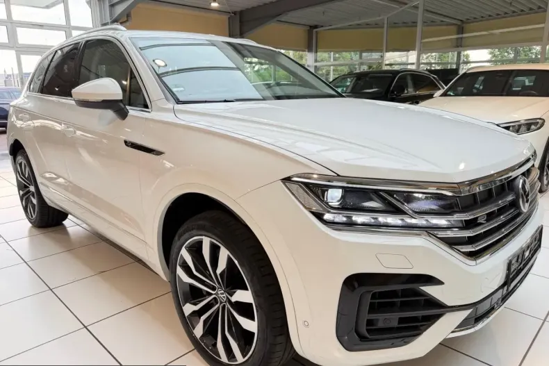 Volkswagen Touareg din 2023 cu 58.583 km - oferta VOL231543 - foto 6