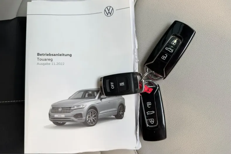 Volkswagen Touareg din 2023 cu 58.583 km - oferta VOL231543 - foto 15