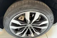 Volkswagen Touareg din 2023 cu 58.583 km - oferta VOL231543 - foto 16