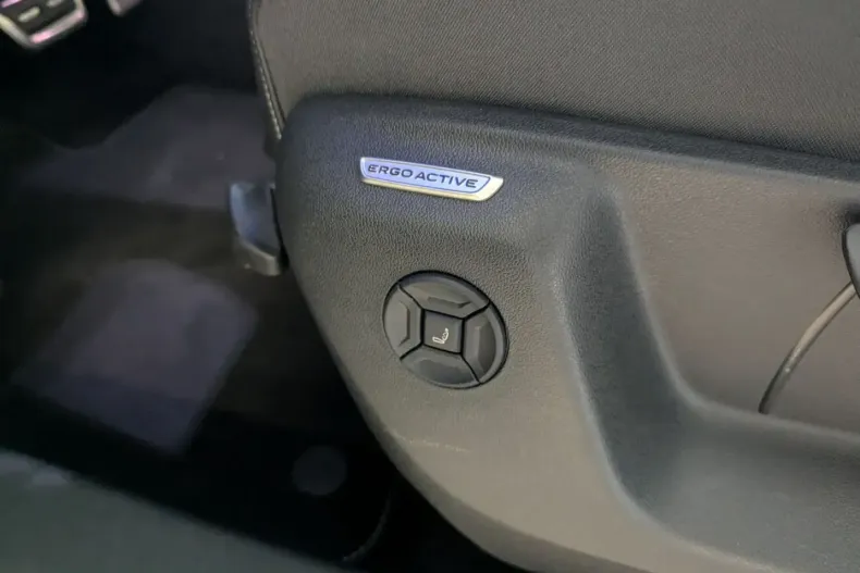 Volkswagen Tiguan din 2025 cu 22.235 km - oferta VOL231544 - foto 24