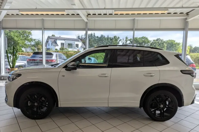 Volkswagen Tiguan din 2025 cu 27.308 km - oferta VOL231545 - foto 4