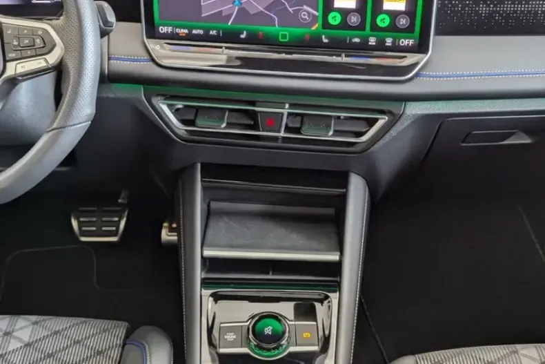 Volkswagen Tiguan din 2025 cu 27.308 km - oferta VOL231545 - foto 21