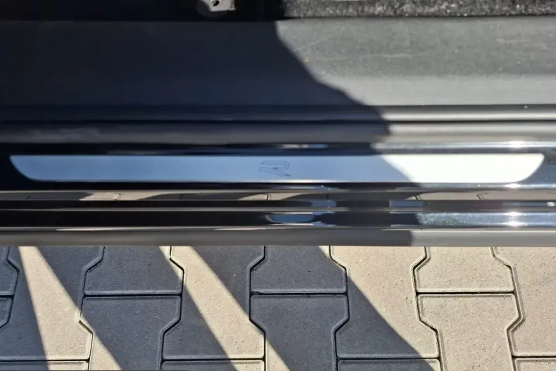 Volkswagen Tiguan din 2025 cu 35.404 km - oferta VOL231546 - foto 16