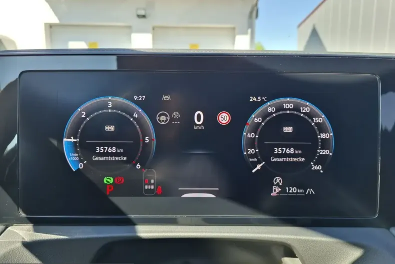 Volkswagen Tiguan din 2025 cu 35.404 km - oferta VOL231546 - foto 31