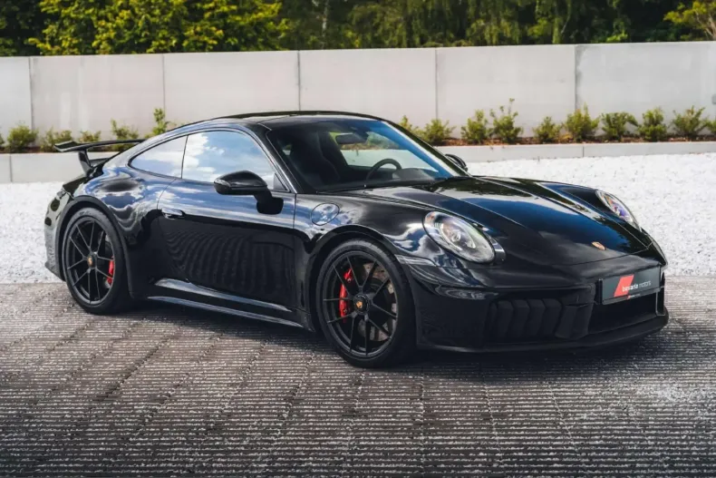 Porsche 992 din 2024 cu 10.850 km - oferta POR231549 - foto 1