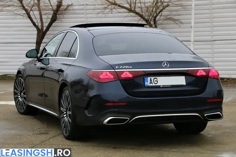 Mercedes-Benz E 220 (Clasa E) din 2024 cu 65.000 km - oferta MER231551 - foto 12