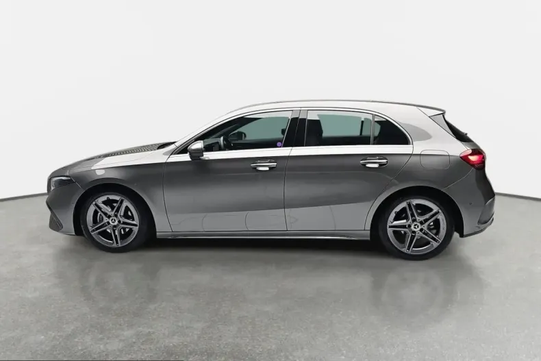 Mercedes-Benz A 180 (Clasa A) din 2025 cu 13.690 km - oferta MER231568 - foto 5