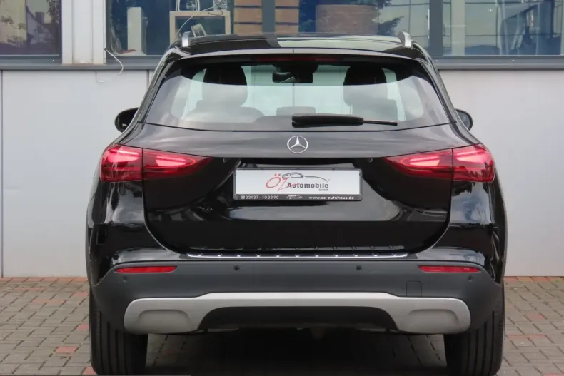 Mercedes-Benz GLA 180 (Clasa GLA) din 2025 cu 28.062 km - oferta MER231570 - foto 4