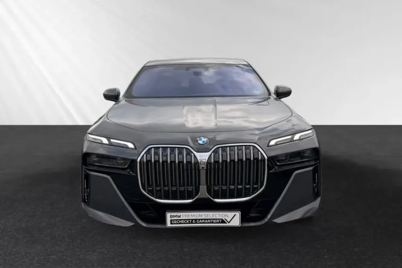 BMW 740 (Seria 7) din 2025 cu 13.480 km - oferta BMW231590 - foto 5