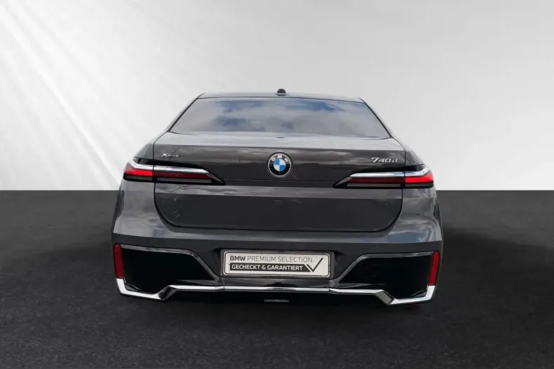 BMW 740 (Seria 7) din 2025 cu 13.480 km - oferta BMW231590 - foto 6