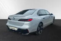 BMW 740 (Seria 7) din 2025 cu 6.700 km - oferta BMW231591 - foto 3