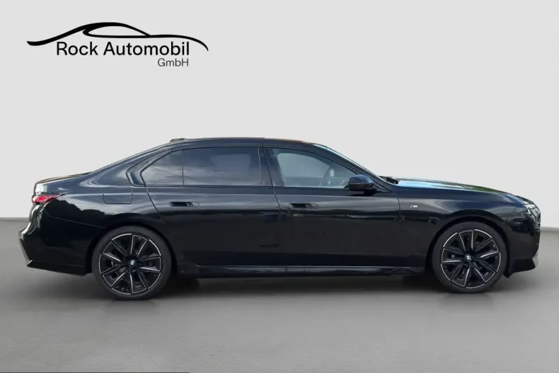 BMW 740 (Seria 7) din 2024 cu 11.990 km - oferta BMW231602 - foto 5