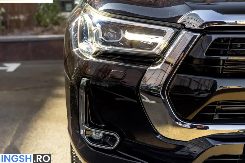 Toyota Hilux din 2021 cu 38.100 km - oferta TOY231607 - foto 4