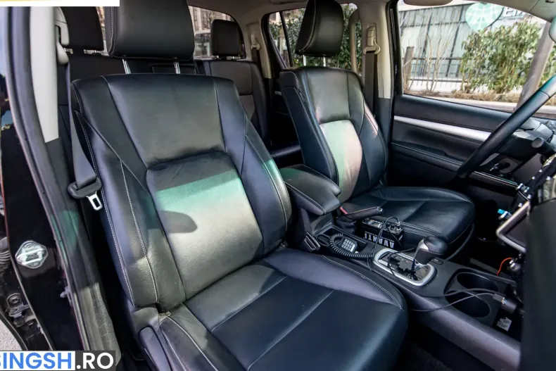 Toyota Hilux din 2021 cu 38.100 km - oferta TOY231607 - foto 31