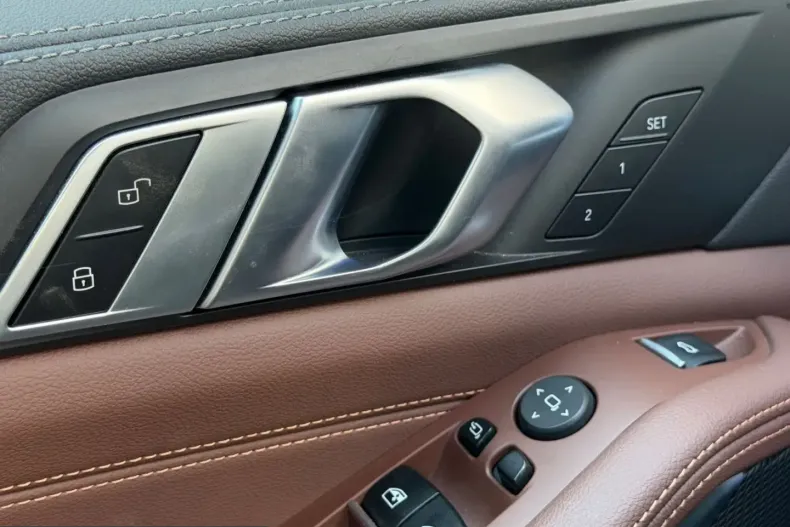 BMW X5 (Seria X) din 2022 cu 50.300 km - oferta BMW231616 - foto 17