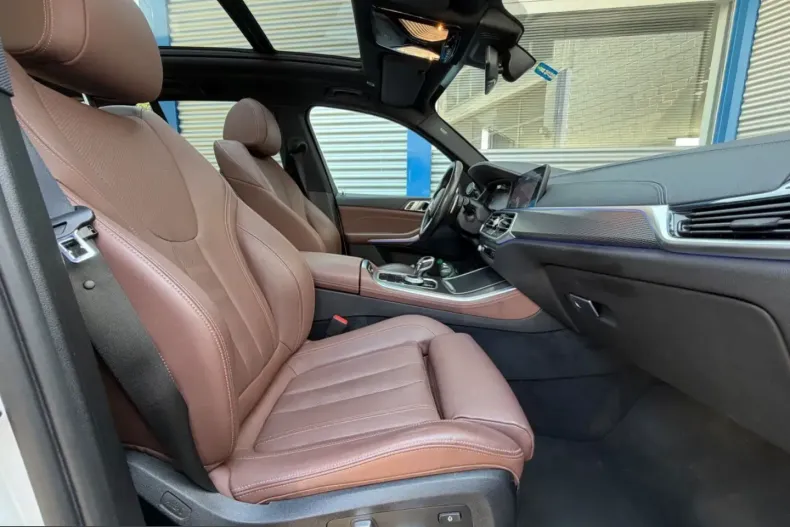 BMW X5 (Seria X) din 2022 cu 50.300 km - oferta BMW231616 - foto 19